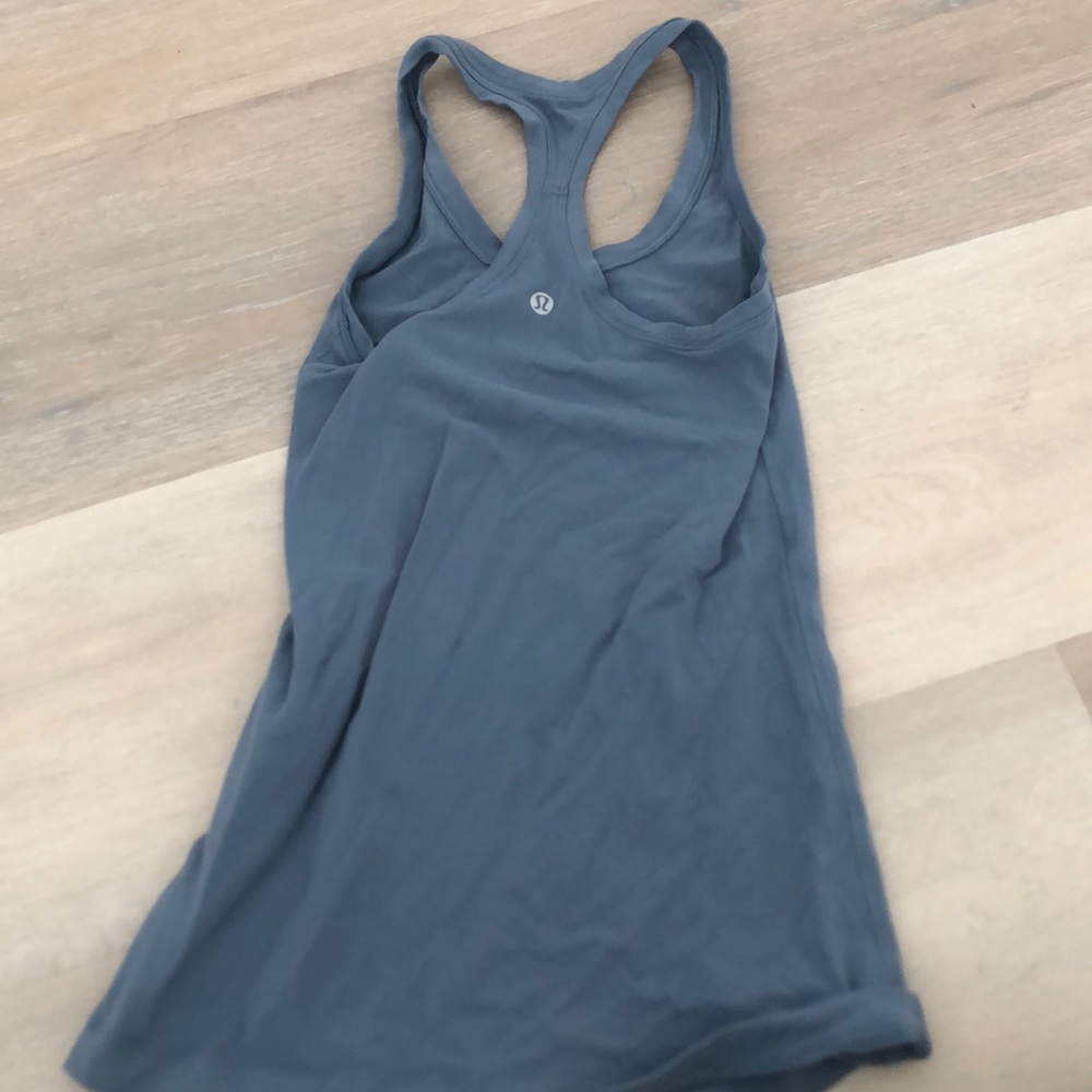 Lululemon tank